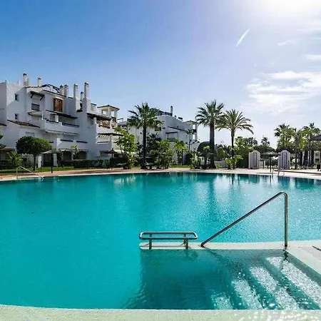 Apartment Front Line Beach