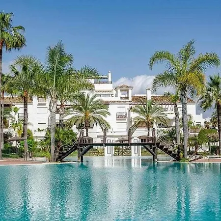 Front Line Beach Apartment