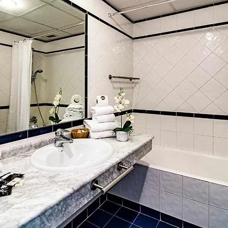 Apartment Front Line Beach Marbella